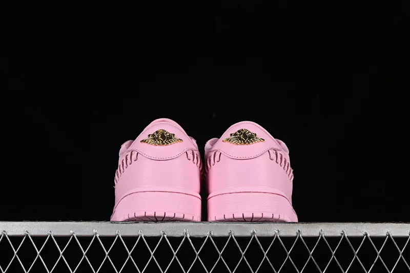 All categories Air Jordan Jordan series basketball shoes Air Jordan 1 Low Air Jordan 1 Low "Method of Make" AJ1 Joe 1 pink low-top cultural and leisure sports sneakers FN5032-600